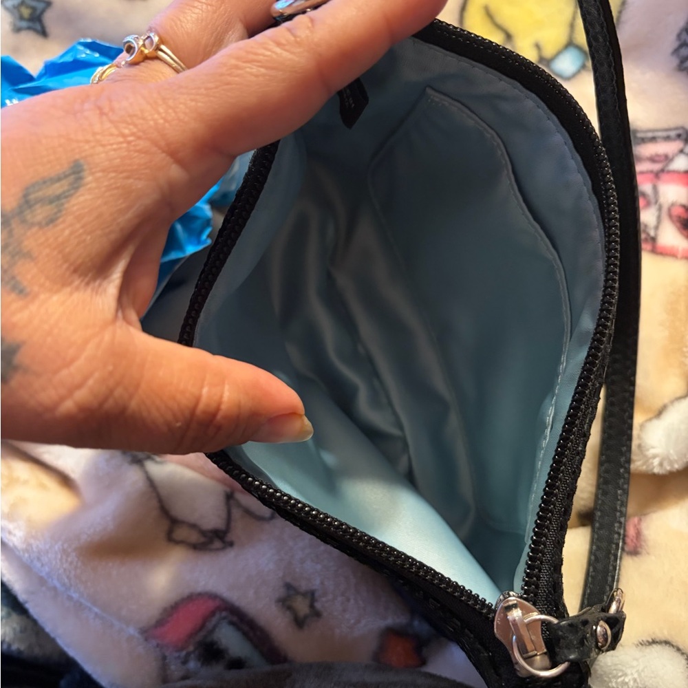 Gorgeous Y2K Coach signature monogram wristlet mini bag black canvas Pouchette - Picture 3 of 11